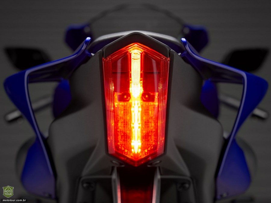Yamaha R7: uma moto esportiva que queremos no Brasil