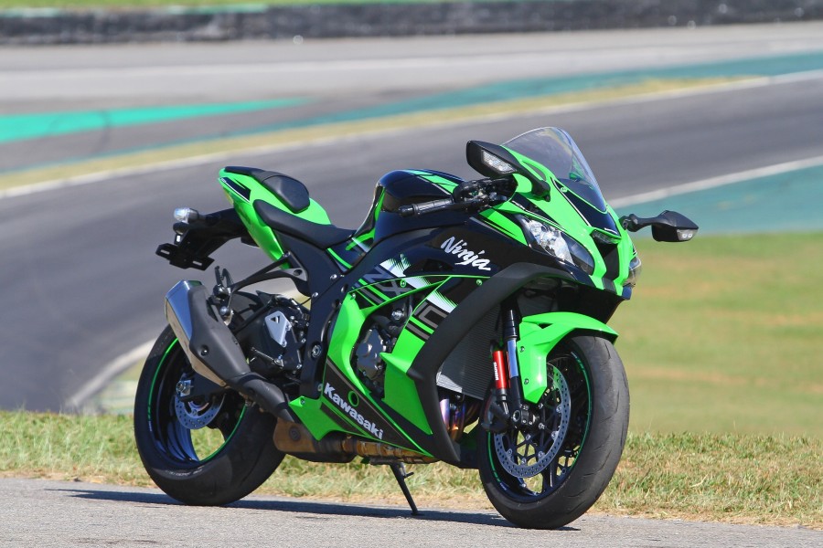 Kawasaki faz recall da Ninja ZX-10R/RR por defeito no câmbio